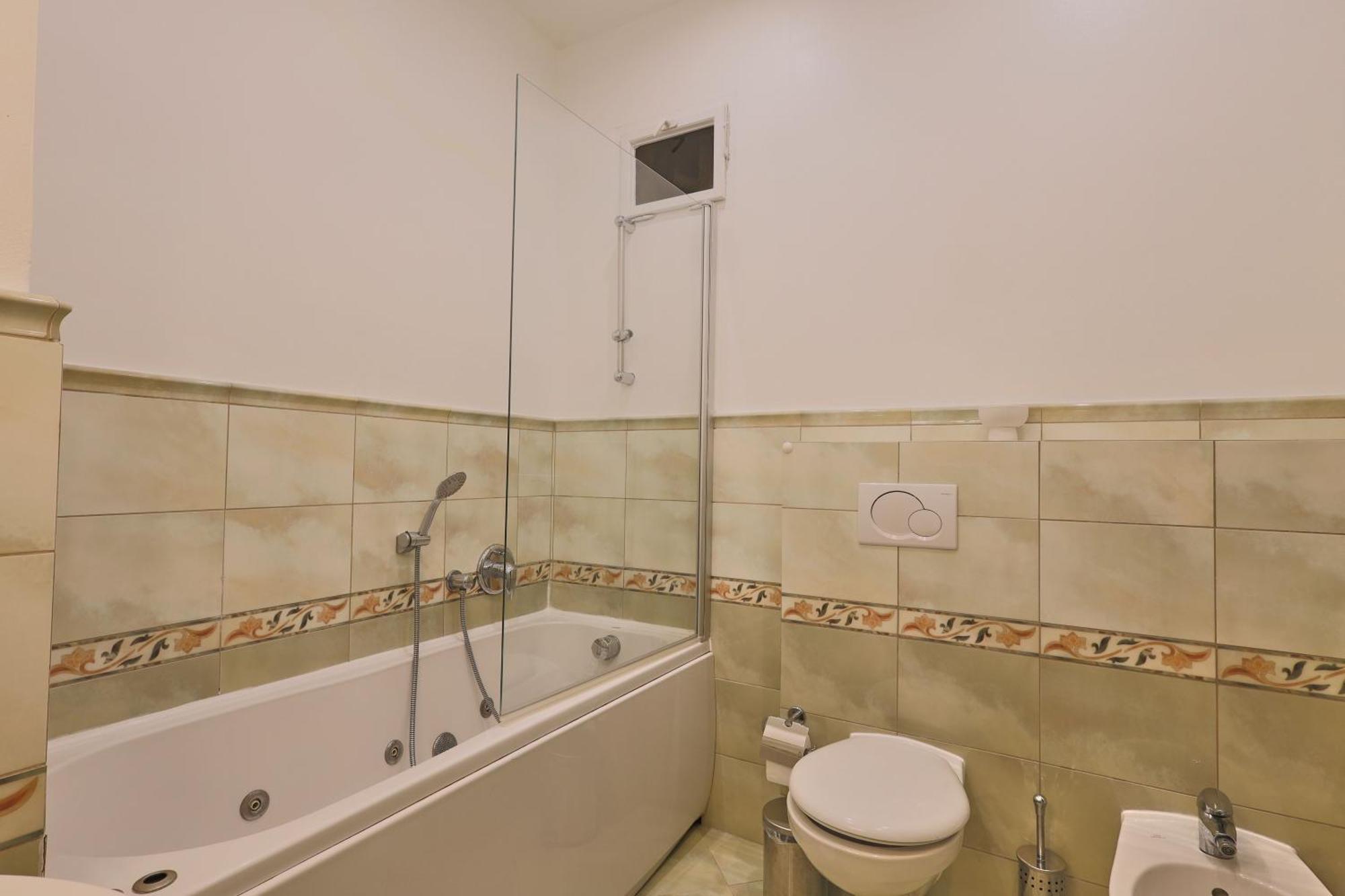 Janackovo - Riverside Appart hôtel 4*