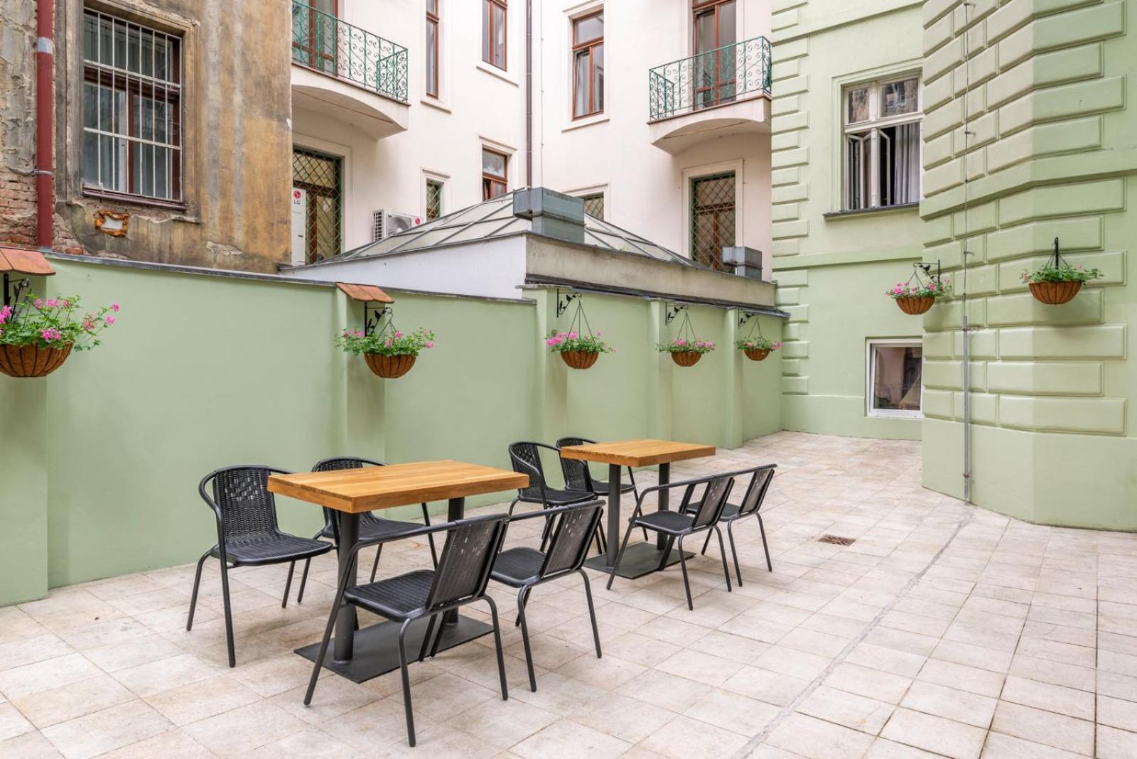 Janackovo - Riverside Aparthotel Prague
