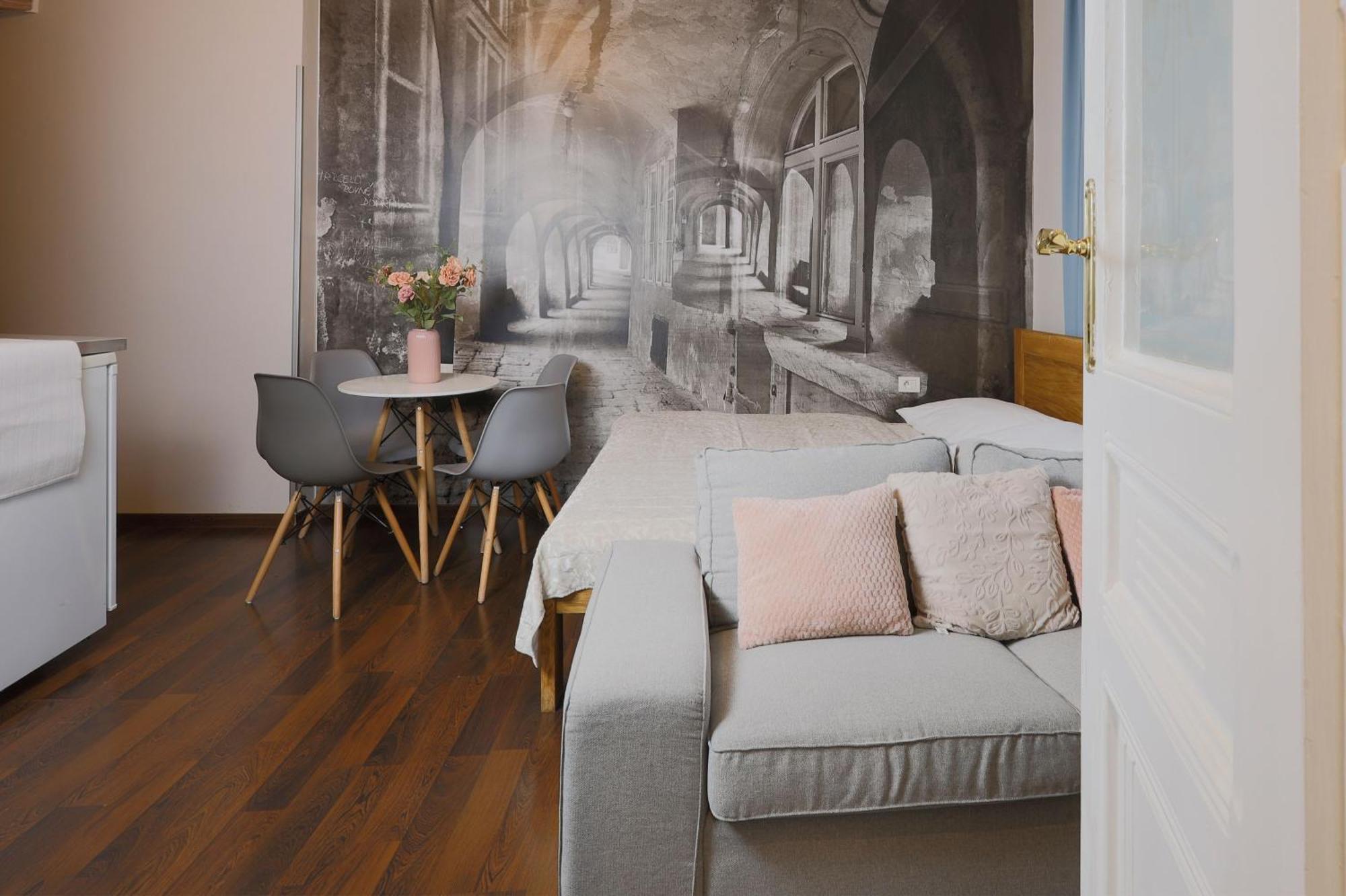 Aparthotel Janackovo - Riverside Prague